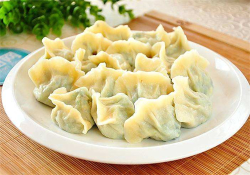 小白小黑锅饺店