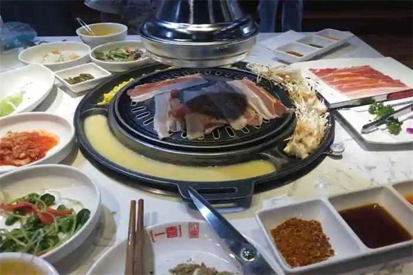 一喜炭火烤肉