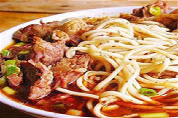 红牛拉面馆