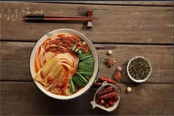 黔西胖子牛肉粉