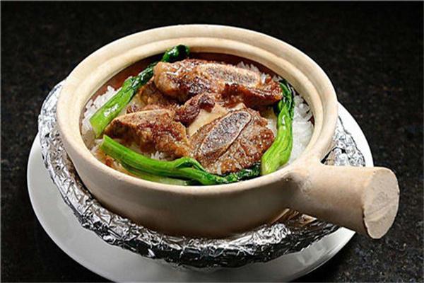 红味煲天下煲仔饭