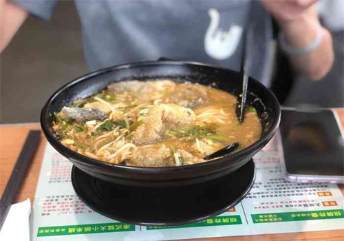 阿囍家鱼米线