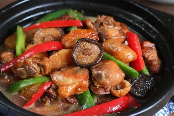 黄氏品轩正宗黄焖鸡米饭