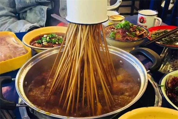 金钩钓串串香