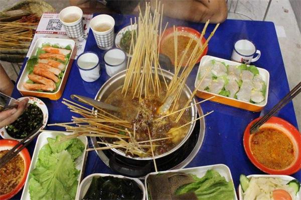 金钩钓串串香