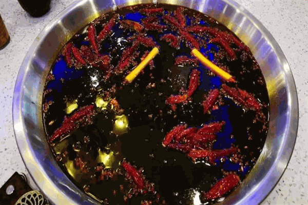 黄记微火锅