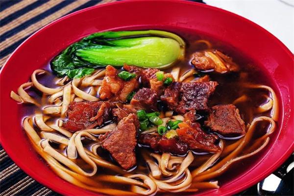 龙上传奇牛肉面