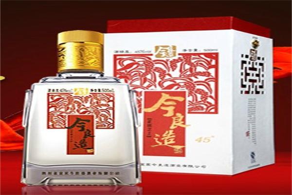 今良造白酒