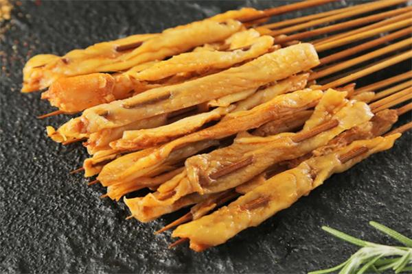锦东里串串香