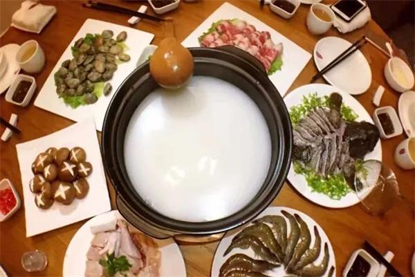 粥鼎胜·顺德毋米粥火锅