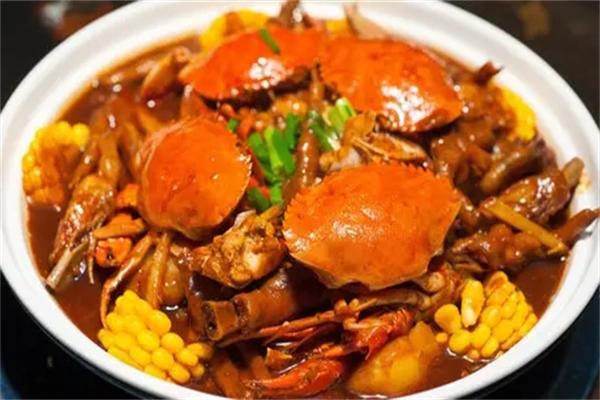 怪三宝肉蟹煲