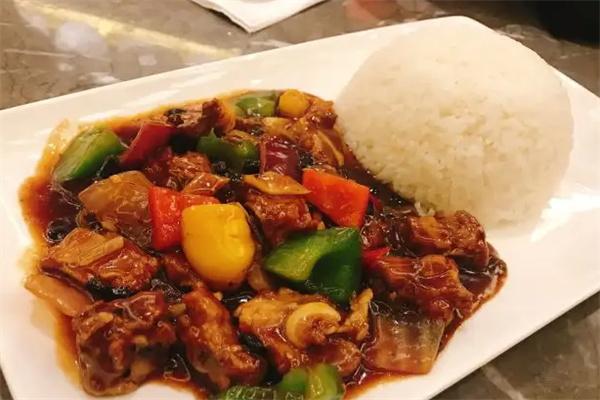 匠大骨排骨饭加盟