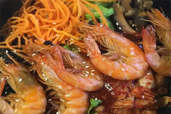 韩国妈妈手拌饭