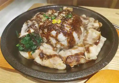 胖嘟嘟烤肉拌饭