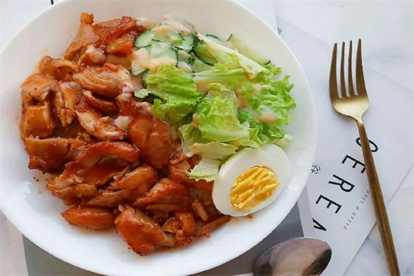 悟空烤肉拌饭