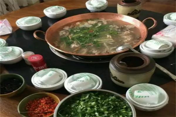 羊开泰火锅