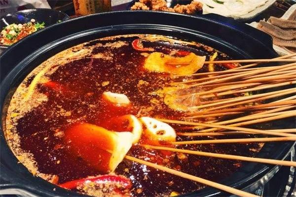 吉钵钵串串