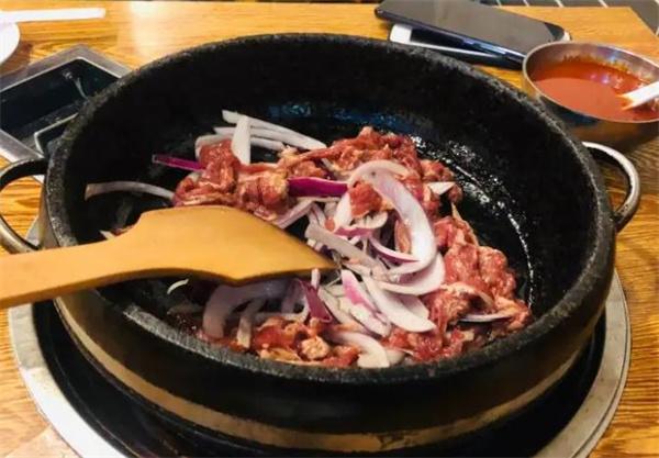 老街坊石锅烤肉
