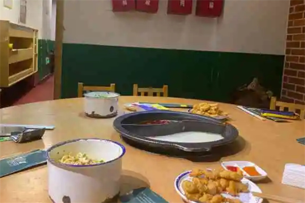 8号苑80后主题餐厅
