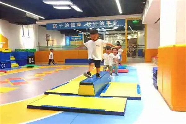 引领少儿体能中心
