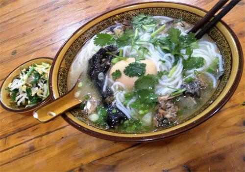 云丝味土鸡米线