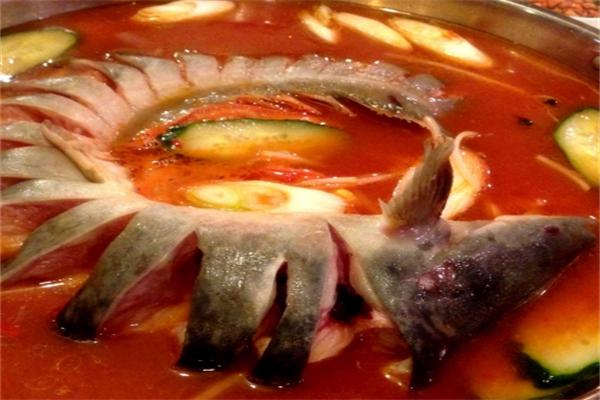 OldMoney老黔贵州酸汤鱼