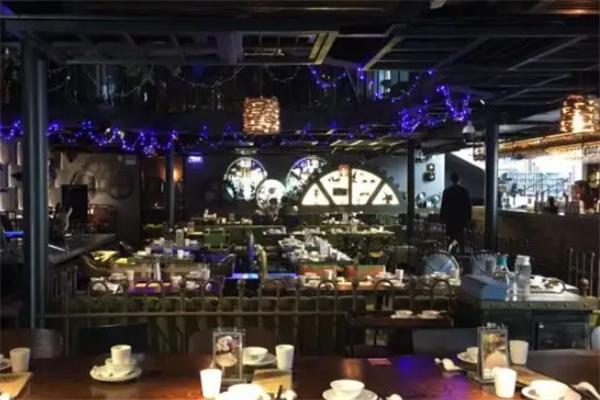 米斯泰音乐餐吧加盟