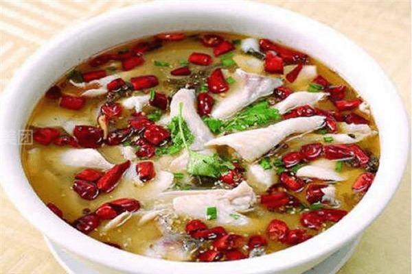 一品柠檬酸菜鱼