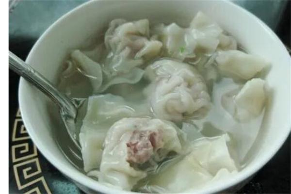 状元点馄饨