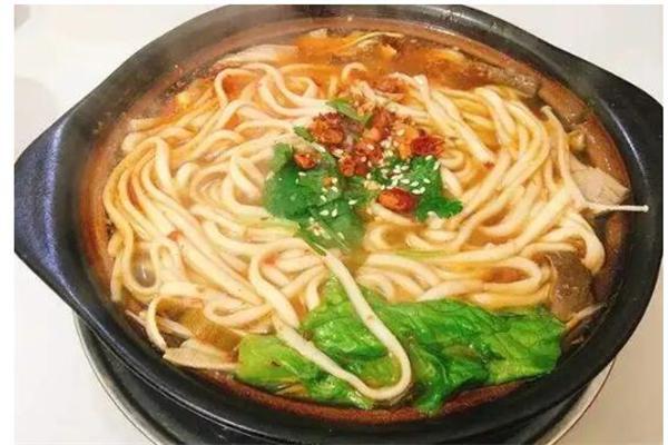 学智砂锅面馆