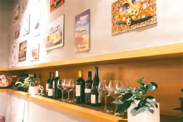福慕德国啤酒餐厅加盟