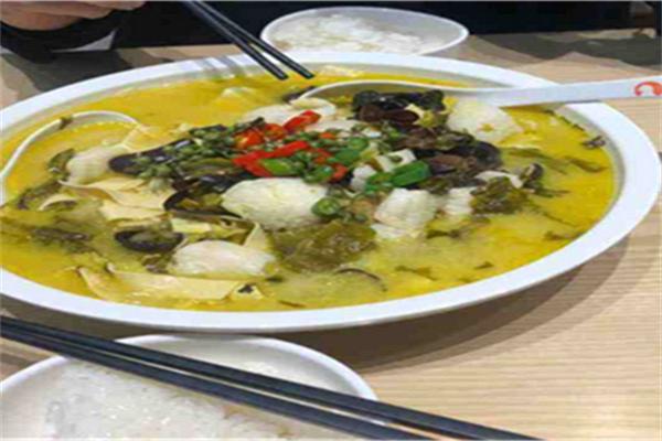 辣么酸米饭酸菜鱼