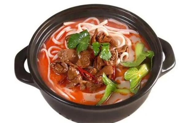 学智砂锅面馆