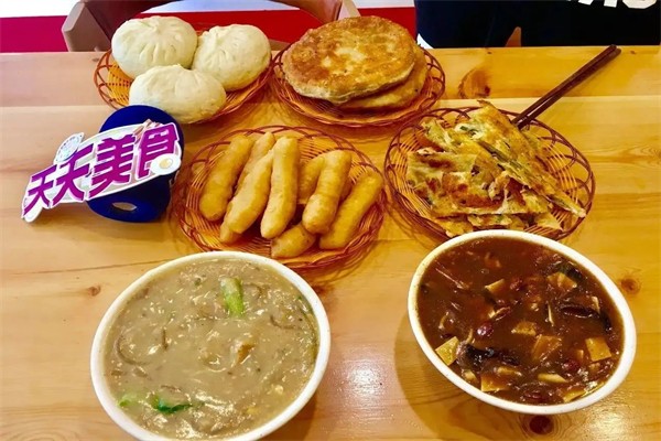 杨文东胡辣汤