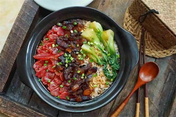宝记煲仔饭