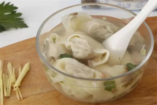 状元点馄饨