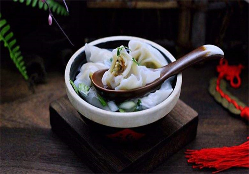 屋里馄饨