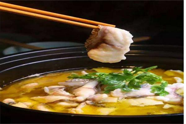 辣么酸米饭酸菜鱼