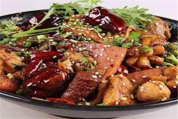 食鼎天麻辣香锅