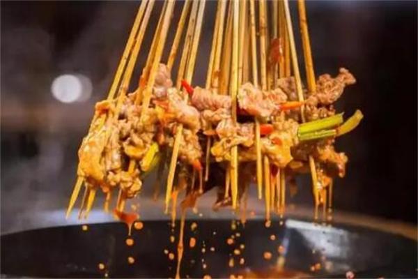 麻舌现煮串串