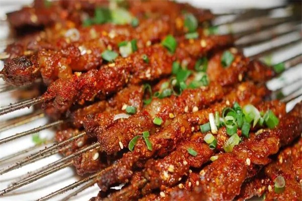 亚西麦烤肉美食城