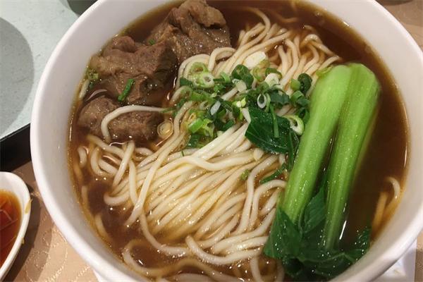 金穆德福牛肉面