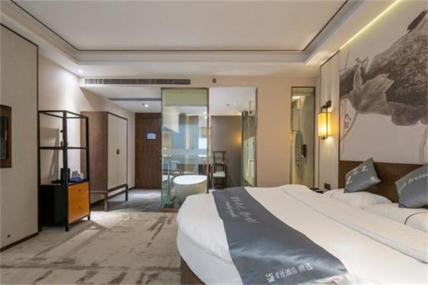 至尊大酒店