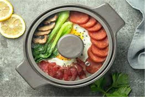 天下行走煲仔饭,