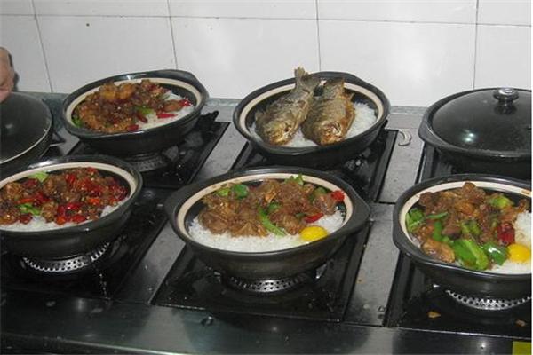 域稻煲仔饭餐厅