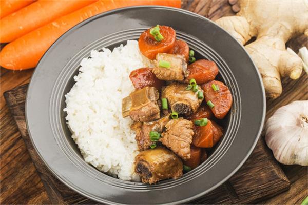传香阁排骨米饭加盟