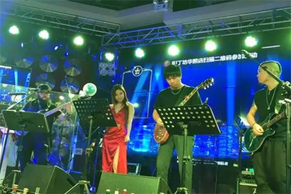甲丁坊·音乐餐吧加盟