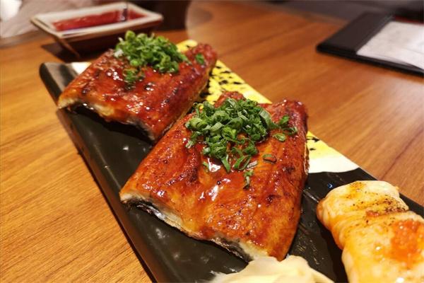 鱼神日本料理
