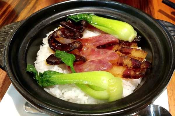 天下行走煲仔饭,