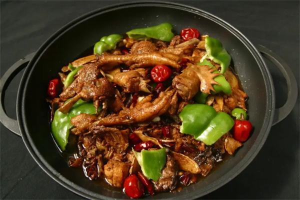 诺味鸡公煲